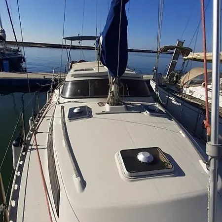 船上ホテル Bed & Boat L' Isola Che Non C'e *