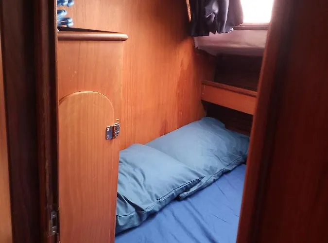 Bed & Boat L' Isola Che Non C'e * Βιαρέτζιο