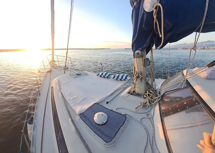 Bed & Boat L' Isola Che Non C'e Viareggio