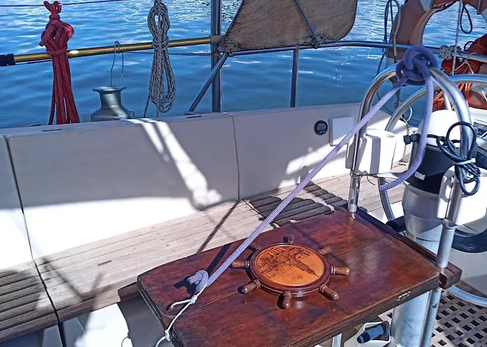 Tekne Bed & Boat L' Isola Che Non C'e *