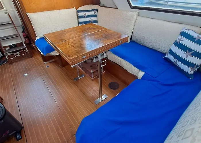 Bed & Boat L' Isola Che Non C'e * Βιαρέτζιο