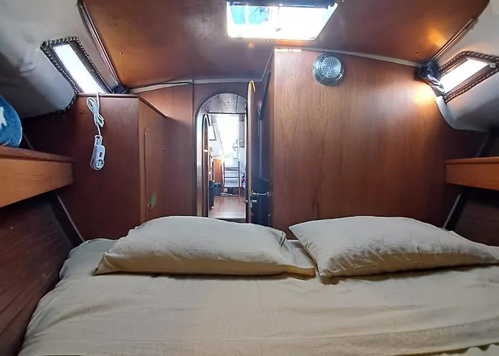 Bed & Boat L' Isola Che Non C'e